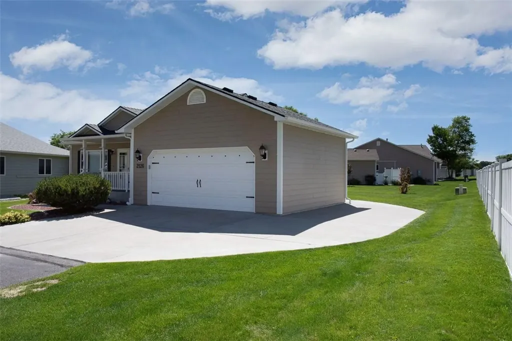 2126 Wyndham Park Drive Billings MT 59102