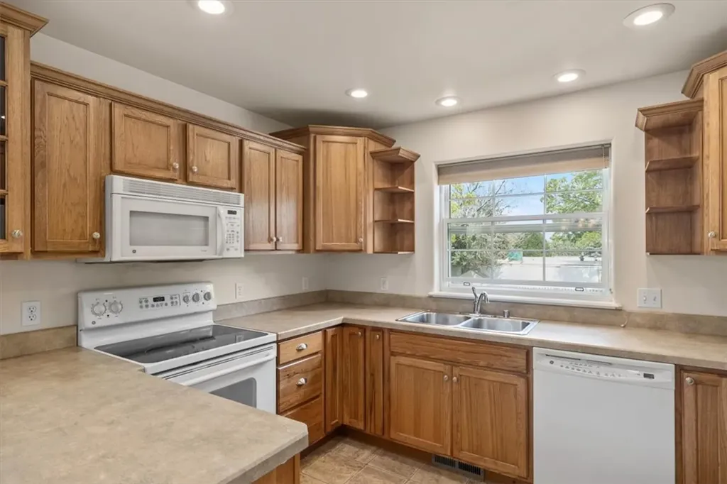 1227 Mirror Lake Lane Billings MT 59105