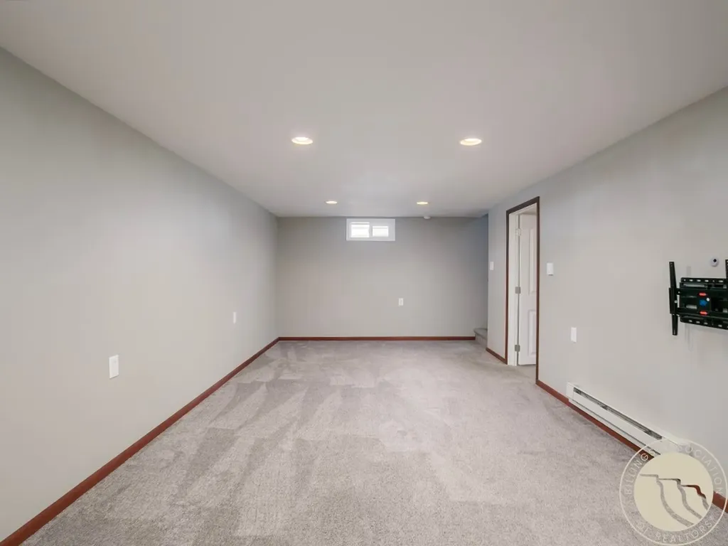 1214 Cook Avenue Billings MT 59102