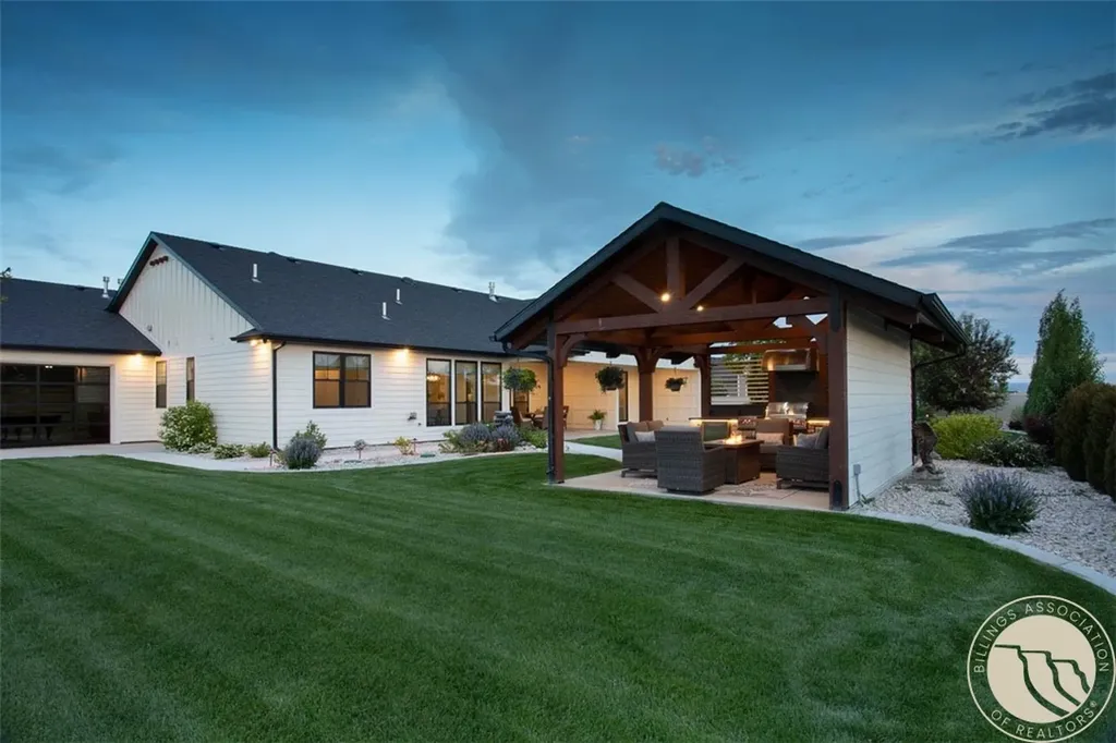 310 Moonstone Lane Billings MT 59106
