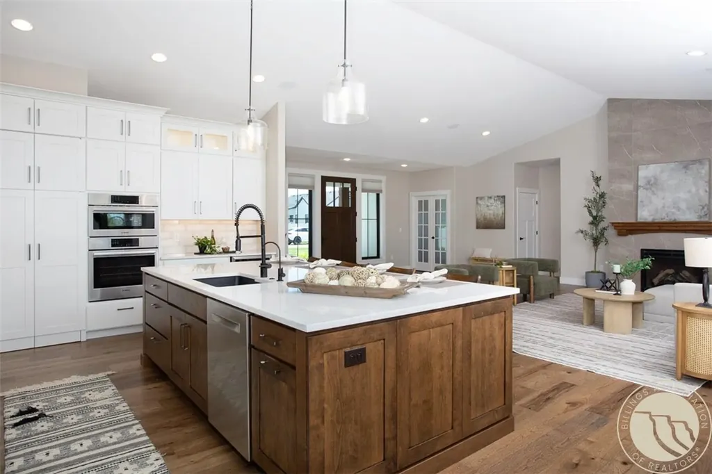 310 Moonstone Lane Billings MT 59106