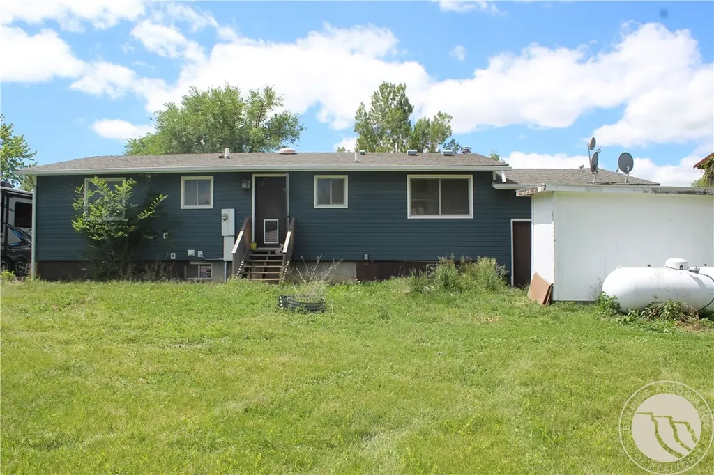 909 Olive Drive Colstrip MT 59323