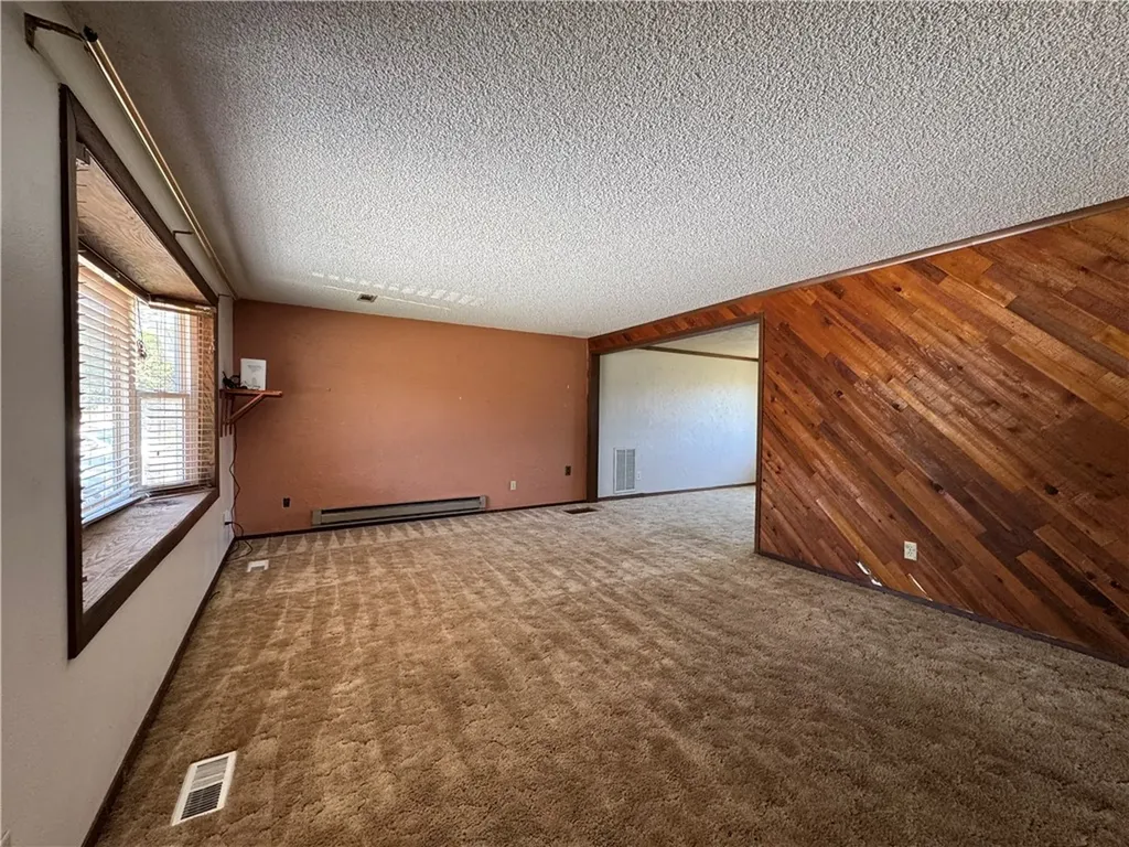 909 Olive Drive Colstrip MT 59323