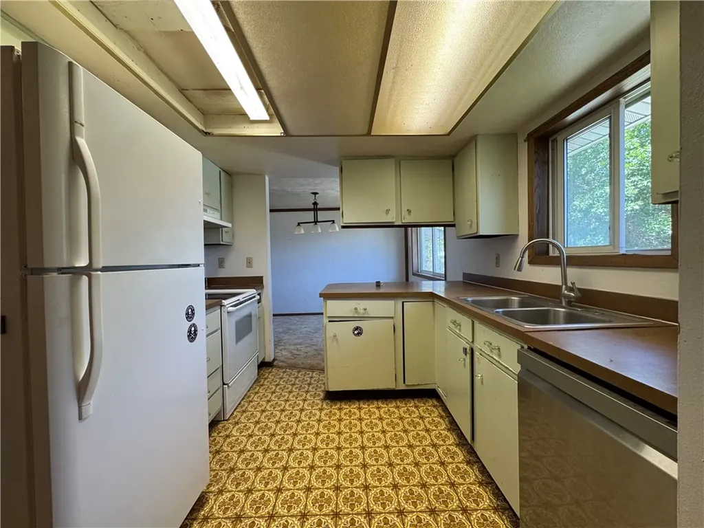 909 Olive Drive Colstrip MT 59323