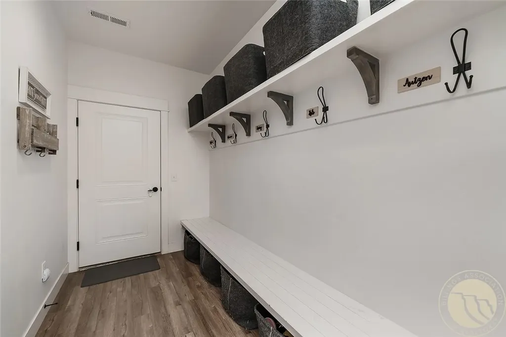 4070 Deer Trail Billings MT 59105