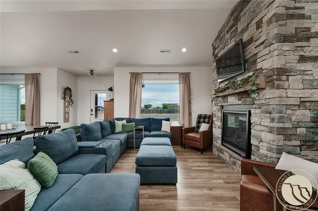 4070 Deer Trail Billings MT 59105