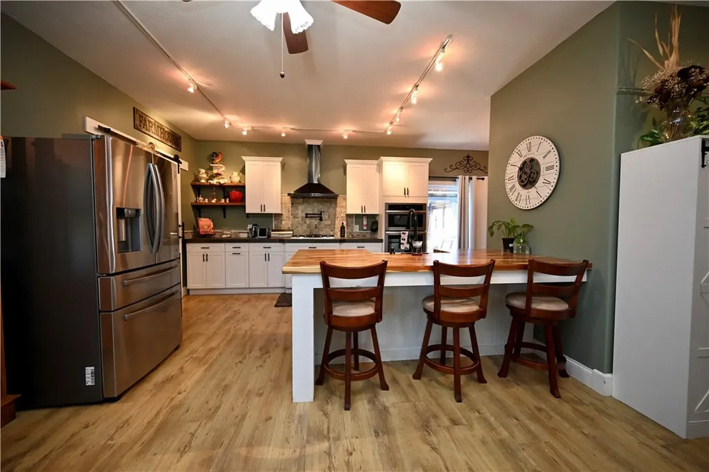 7541 Us Highway 212 Red Lodge MT 59068