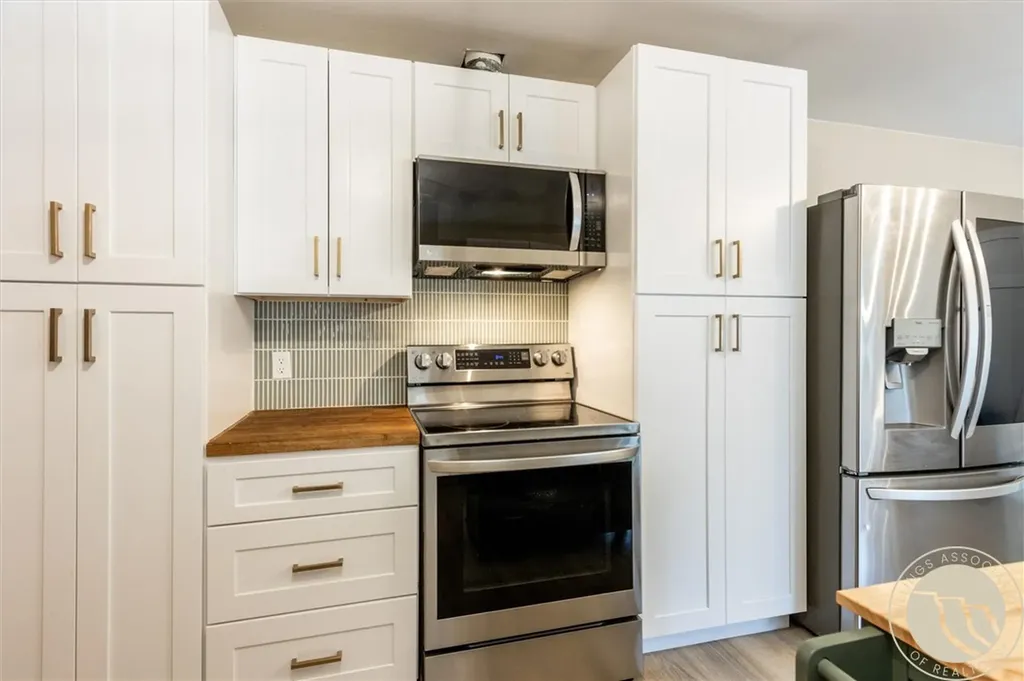 2112 Hoover Avenue Billings MT 59102