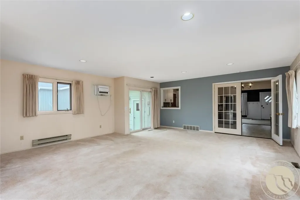 2112 Hoover Avenue Billings MT 59102