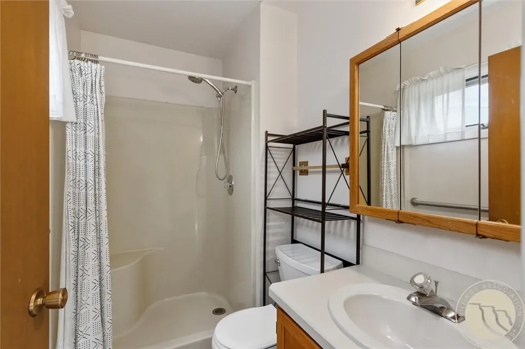 2112 Hoover Avenue Billings MT 59102