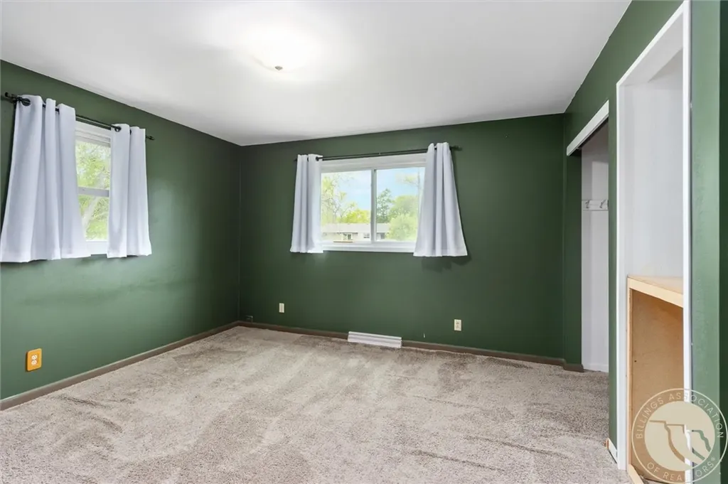 2112 Hoover Avenue Billings MT 59102