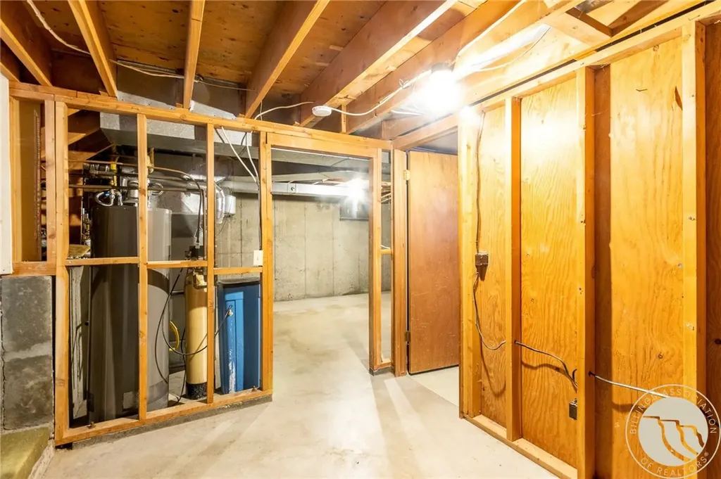 2112 Hoover Avenue Billings MT 59102