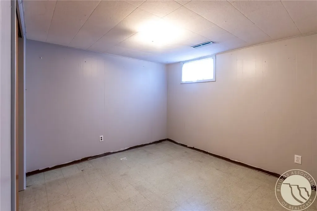 2112 Hoover Avenue Billings MT 59102
