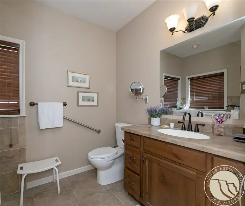 44 W Pike Avenue Columbus MT 59019