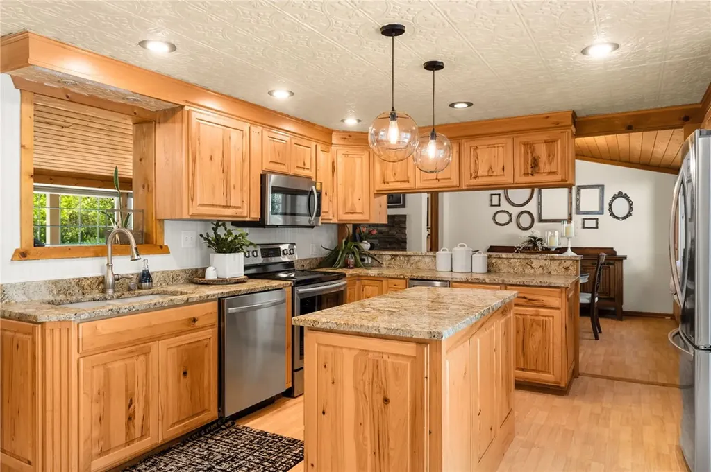 9 Waples Drive Red Lodge MT 59068