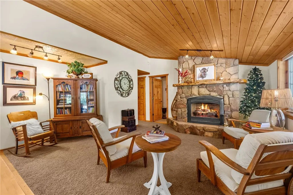 9 Waples Drive Red Lodge MT 59068