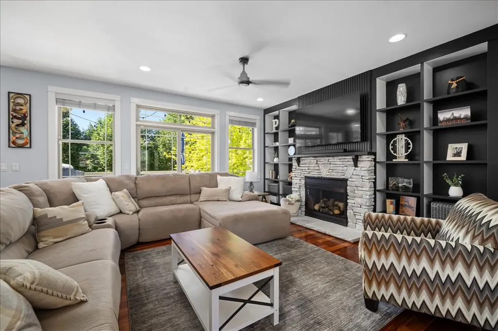 6312 Gray Hawk Way Billings MT 59106
