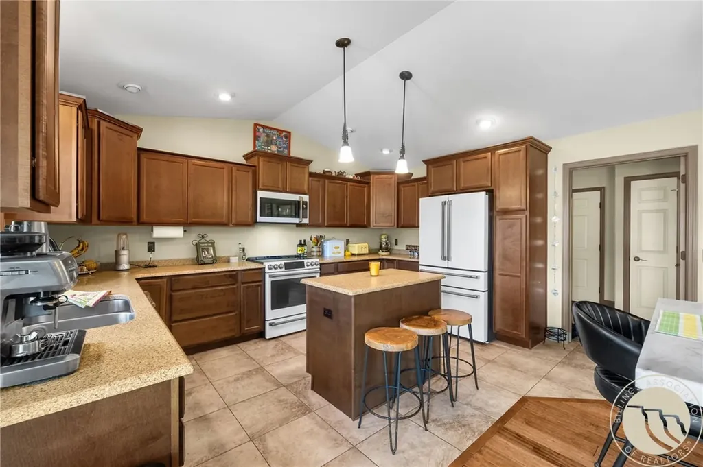 1525 Sullivan Lane Billings MT 59106