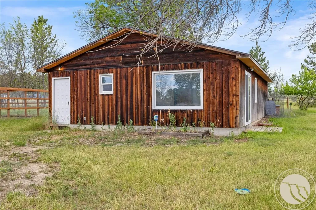 1525 Sullivan Lane Billings MT 59106