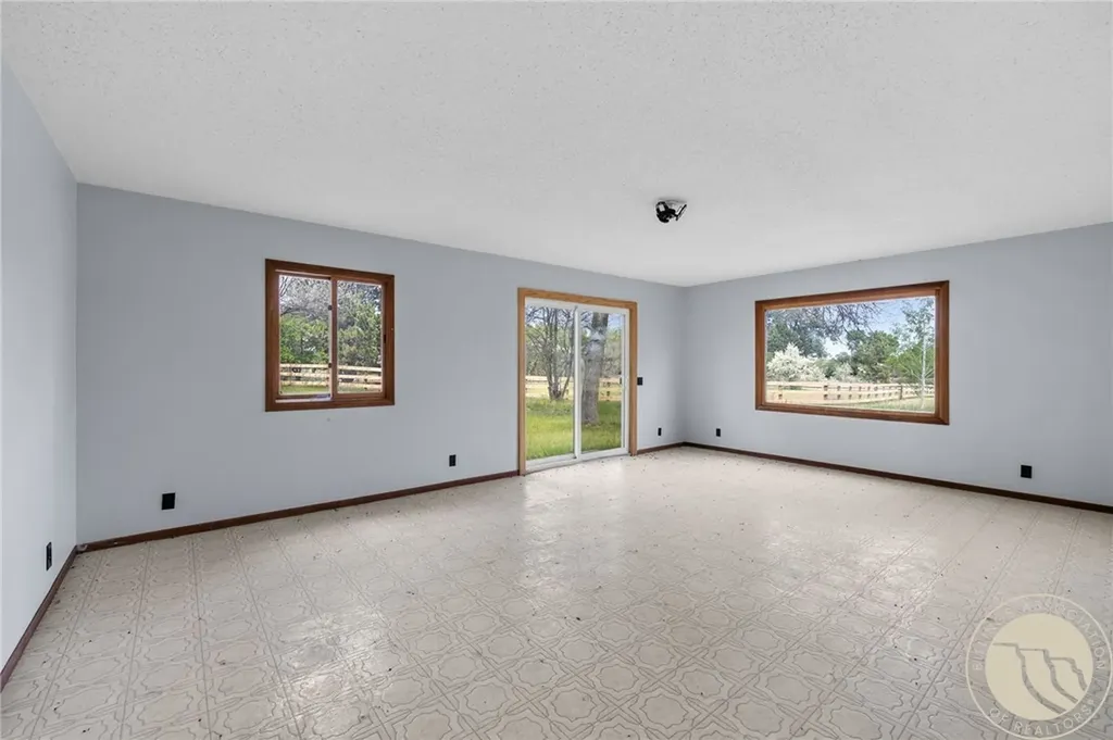 1525 Sullivan Lane Billings MT 59106