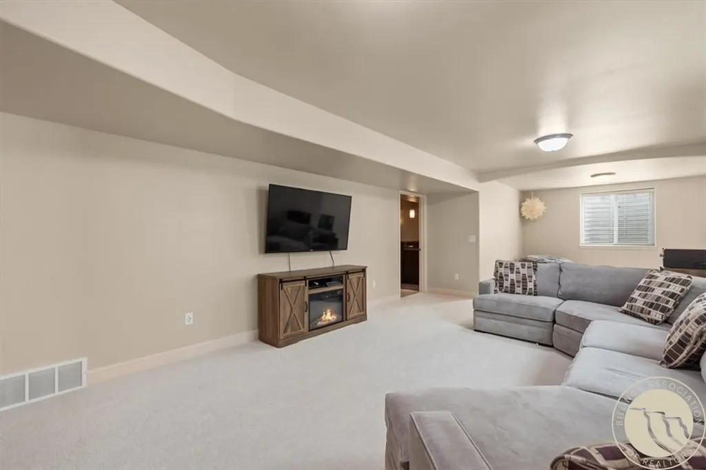 5210 Sacagawea Drive Billings MT 59101