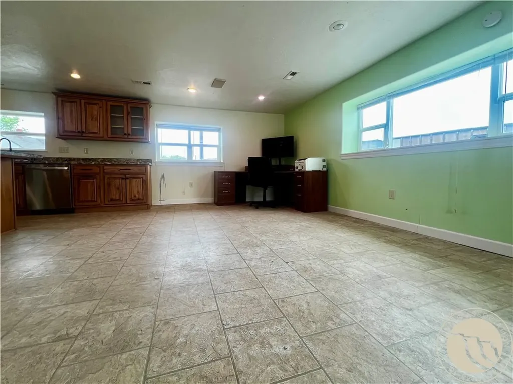 1313 E Main Street E Laurel MT 59044