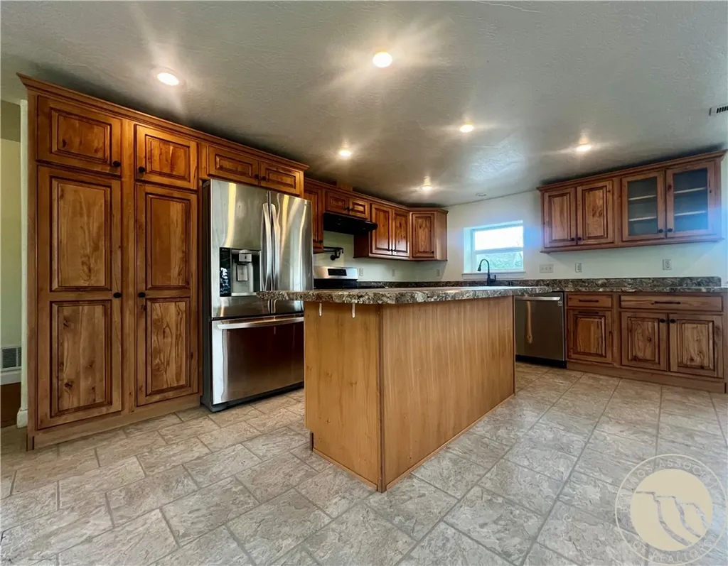 1313 E Main Street E Laurel MT 59044