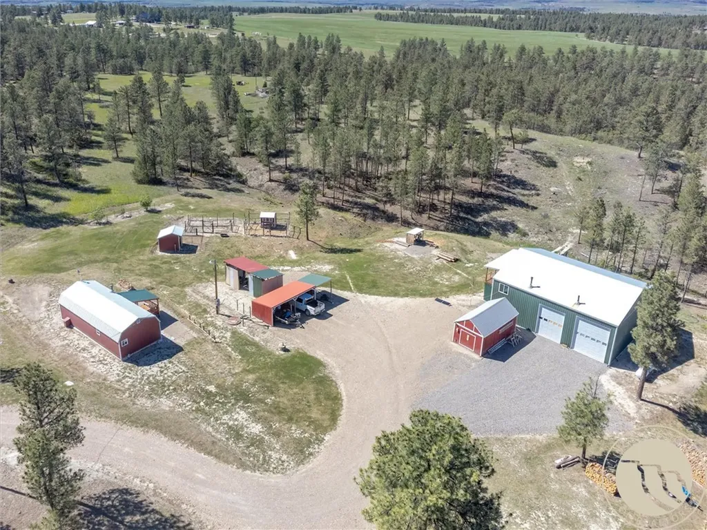55 Loop Road Roundup MT 59072