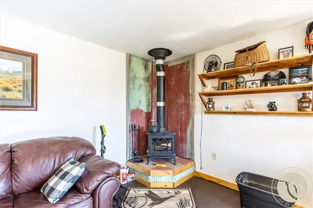 55 Loop Road Roundup MT 59072