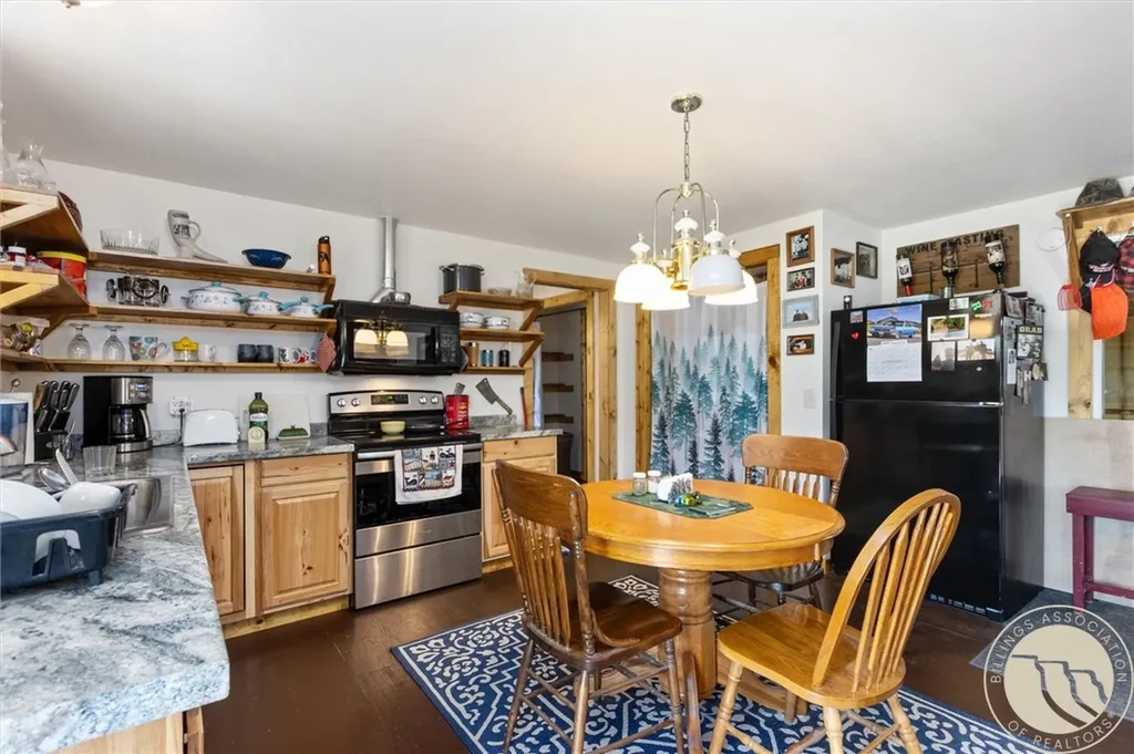 55 Loop Road Roundup MT 59072
