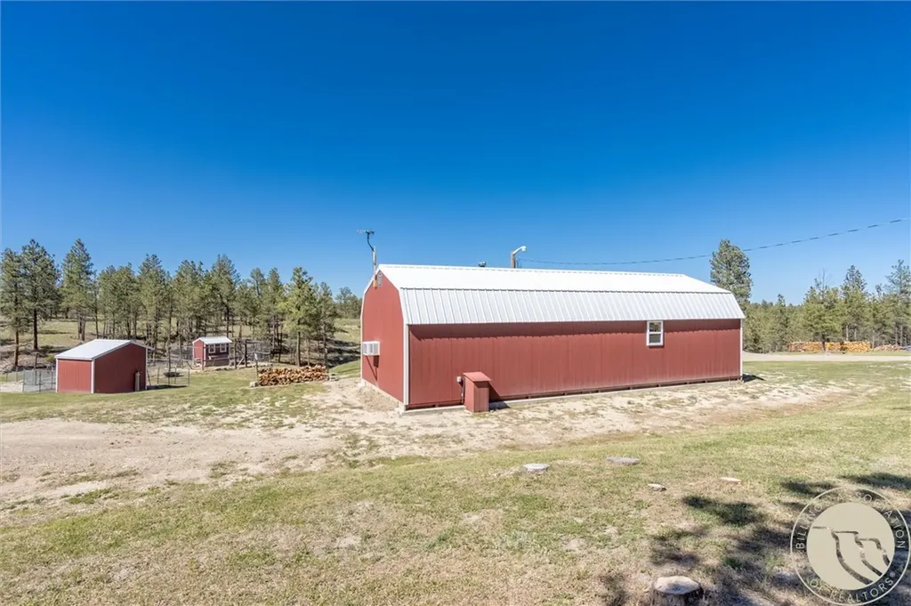 55 Loop Road Roundup MT 59072