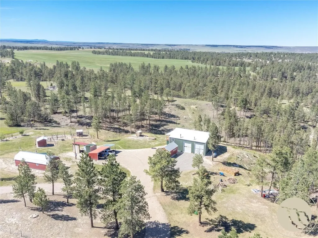 55 Loop Road Roundup MT 59072