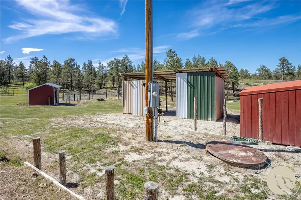 55 Loop Road Roundup MT 59072