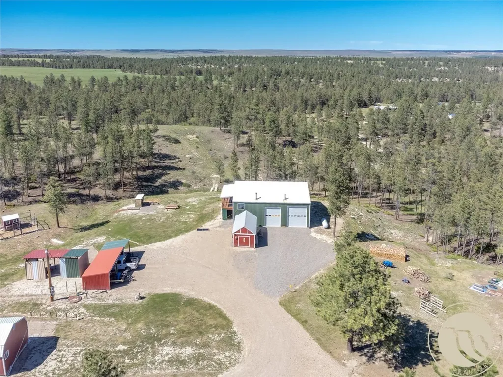 55 Loop Road Roundup MT 59072