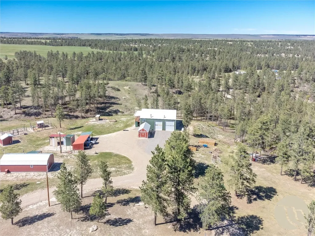 55 Loop Road Roundup MT 59072