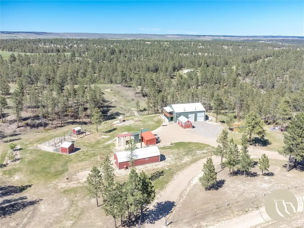 55 Loop Road Roundup MT 59072