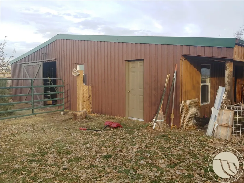 8730 Razor Creek Drive Shepherd MT 59079