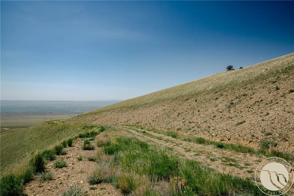 Cos 947 Tract 11 Belfry MT 59008