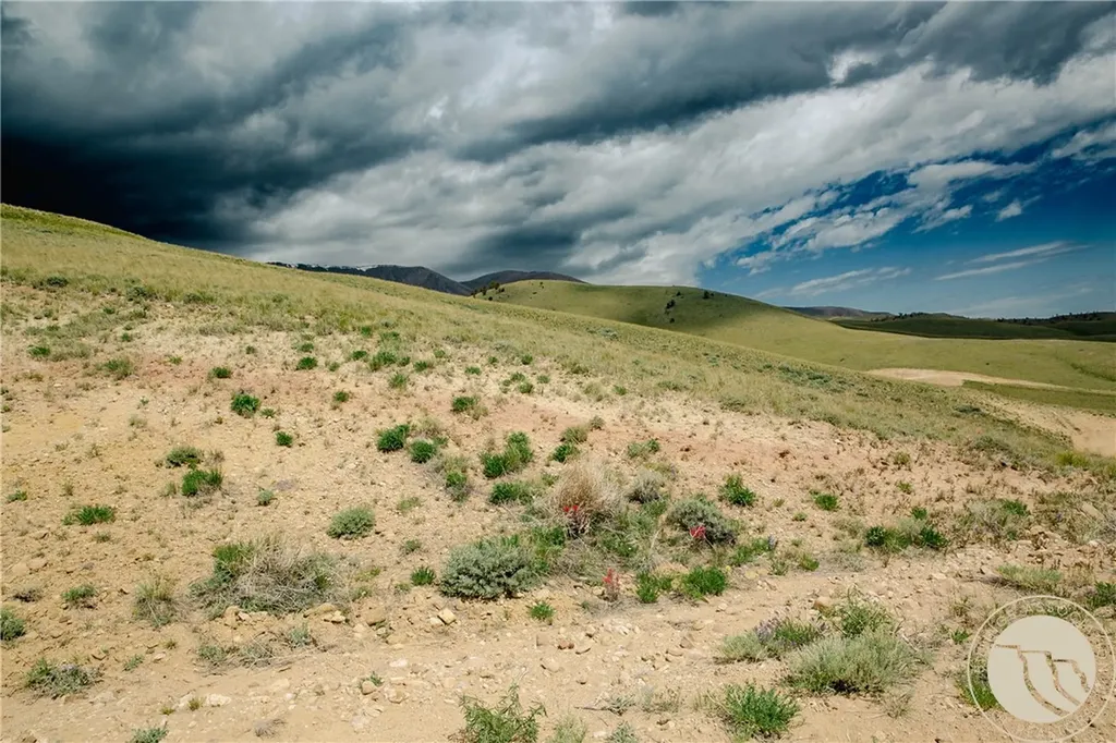 Cos 947 Tract 11 Belfry MT 59008