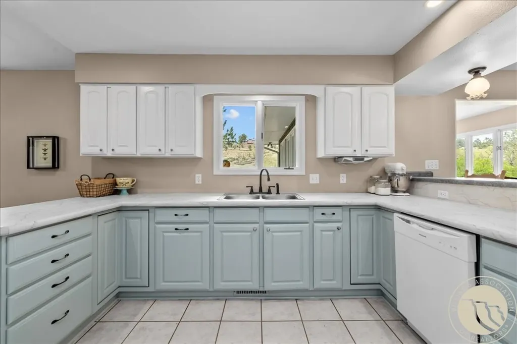 611 Indian Trail Billings MT 59105