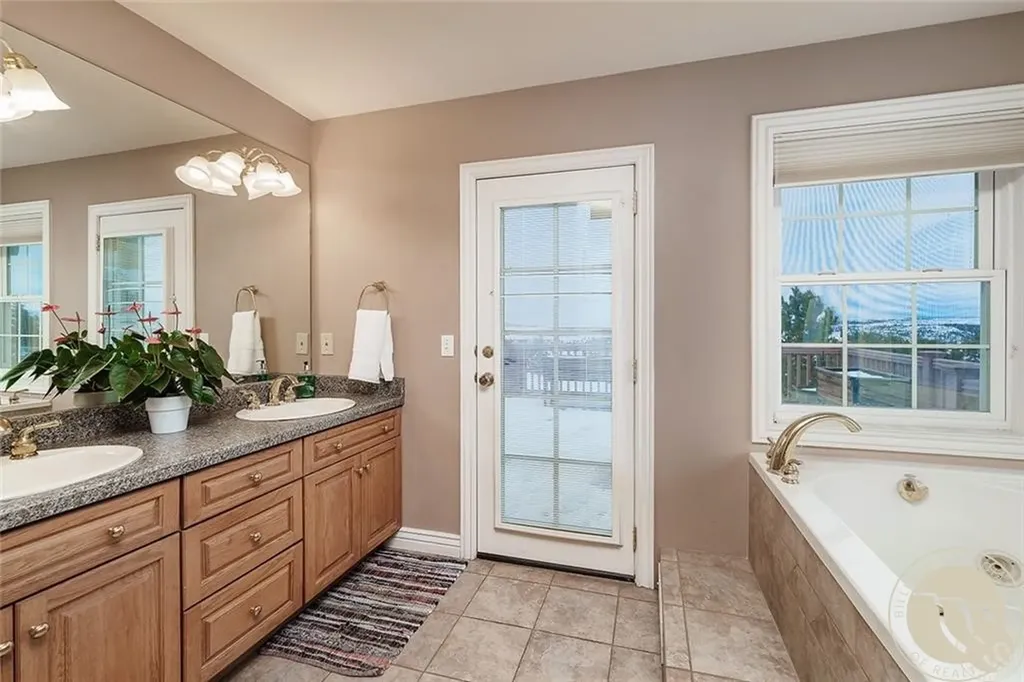 13960 N. Cedar Circle Molt MT 59057