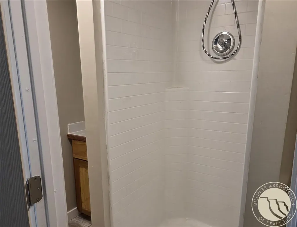 17 Grassland Way Roundup MT 59072