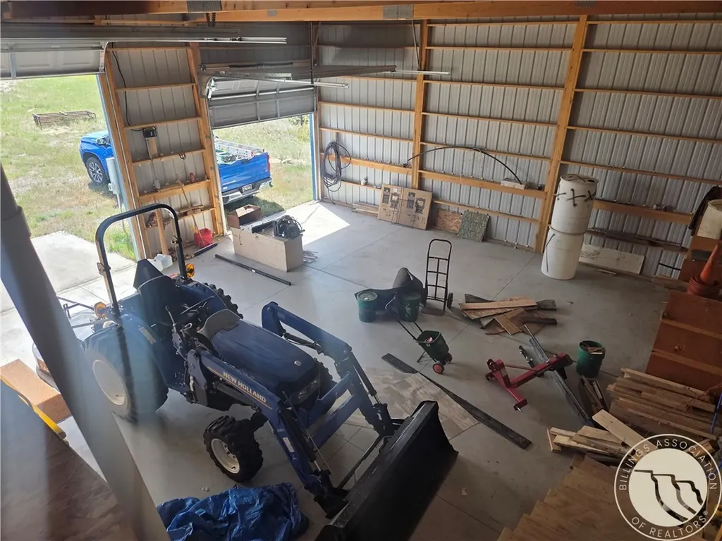 17 Grassland Way Roundup MT 59072