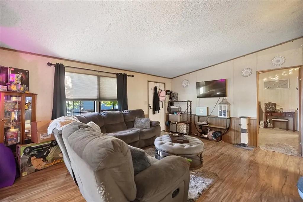 4308 Brockton Avenue SW Billings MT 59101