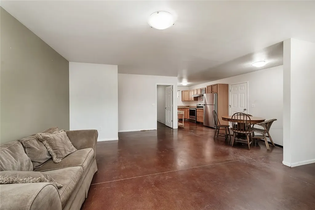 929 Yorkshire East Billings MT 59101