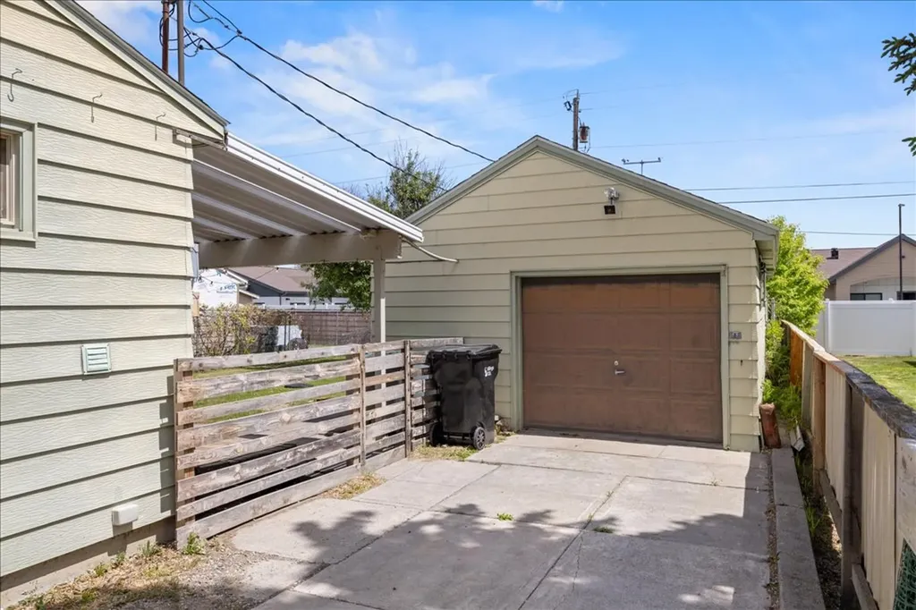 421 Hillview Lane Billings MT 59102