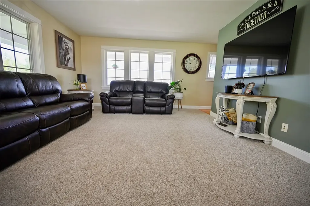 7543 Us Highway 212 Roberts MT 59070