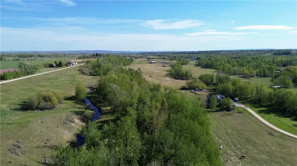 7543 Us Highway 212 Roberts MT 59070