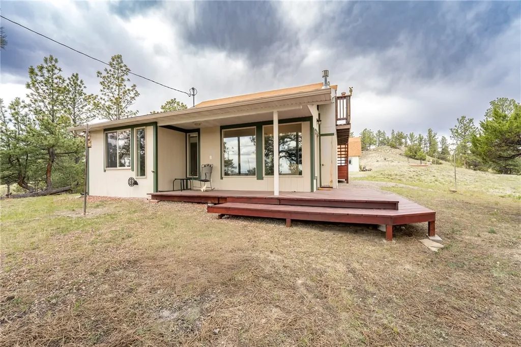 322 Bundy Road Lavina MT 59046