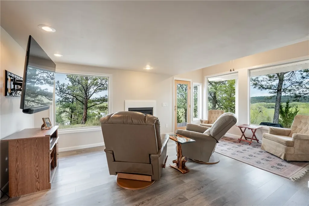 322 Bundy Road Lavina MT 59046